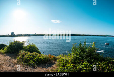 Rideau fällt und Ottawa River im Sommer, Kanada Stockfoto