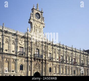 FACHADA DEL HOTEL CONVENTO DE SAN MARCOS - SIGLO XVI-RENACIMIENTO ESPAÑOL. Lage: Das HOSTAL/CONVENTO DE SAN MARCOS. LEON. Spanien. Stockfoto