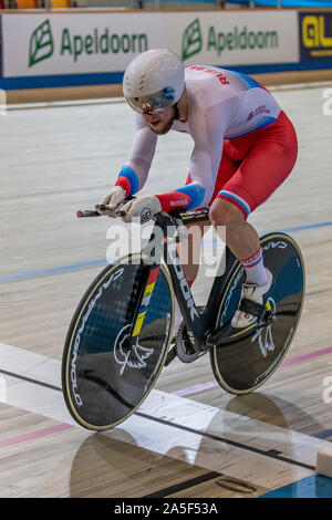 Apeldoorn, Niederlande. Okt, 2019 20. APELDOORN, 20-10-2019, allsports, Omnisport Apeldoorn, Pavel Yakushevskiy 1000m Zeitfahren während der Track Radfahren Europameisterschaften, Ek Baanwielrennen. Credit: Pro Schüsse/Alamy leben Nachrichten Stockfoto