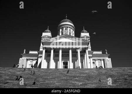 Stufen hinauf zum Dom von Helsinki, Senatsplatz, Helsinki, Finnland Stockfoto