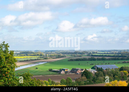 Deutschland Zyfflich 16 10 2019, das deutsche Dorf Zyfflich neben den Niederlanden mit einer holländische Polderlandschaft Stockfoto