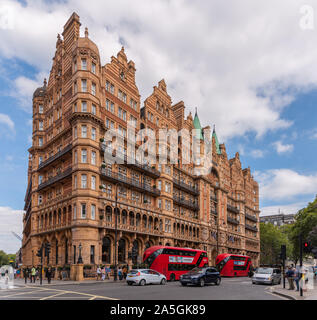 Von den Kimpton Fitzroy London, einem historischen 5-Sterne Hotel, am Russell Square, Bloomsbury gelegen. Früher als das Russell Hotel bekannt Stockfoto