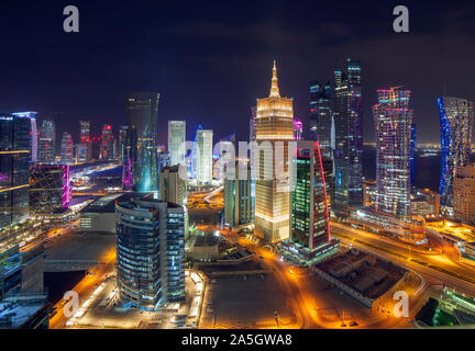 Schöne Nacht City Scape von Doha City Stockfoto