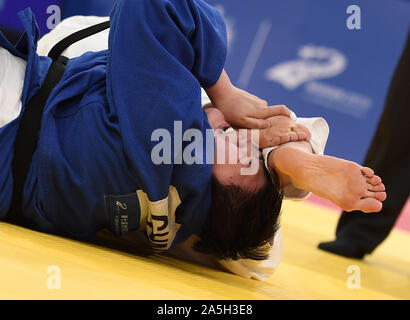 Peking, der chinesischen Provinz Hubei. Okt, 2019 20. Wang Yan von China konkurriert, während bei den Frauen 78 kg Judo-Finale bei der 7. internationalen militärischen Sports Council (CISM) Military World Games in Wuhan, der Hauptstadt der Provinz Hubei in Zentralchina, Okt. 20, 2019. Credit: Li Er/Xinhua/Alamy leben Nachrichten Stockfoto