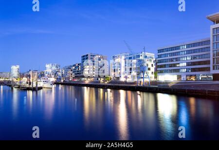 Büro-, Wohn- und Geschäftshäuser Am Kaiserkai, Quartier am Sandtorkai, Dalmannkai Hafencity, Hamburg, Deutschland Stockfoto