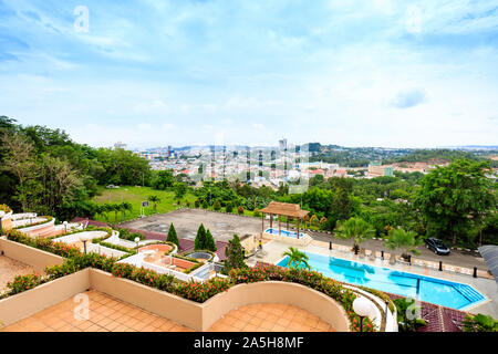 Batam, Indonesien-27 Mai 2018: Batam Stadt Luftaufnahme von Mountain Top Vista Hotel Stockfoto