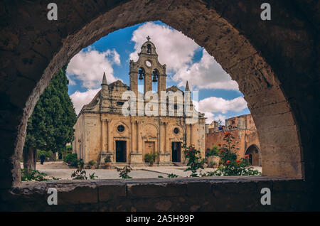Arkadi Kloster Moní Arkadíou (Griechisch) ist ein russisch-orthodoxen Kloster, in der Nähe von Rethymno. Es ist eines der ältesten Klöster auf Cre Stockfoto