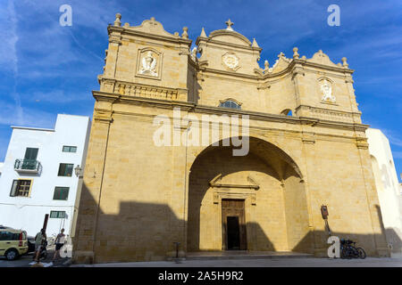 Italien, Apulien, Gallipoli, San Francesco d'Assisi Kirche Stockfoto