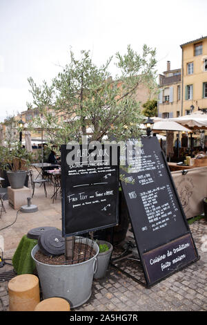 Restaurant, Aix-en-Provence, Frankreich, Oktober 2019 Stockfoto