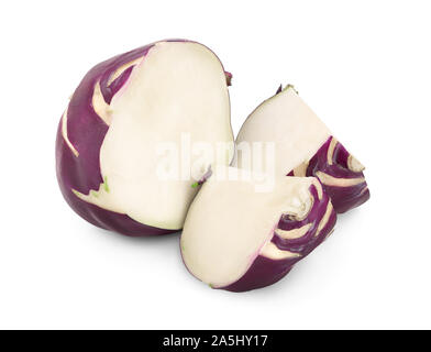 Kohl Kohlrabi und die Hälfte isoliert auf weißem Hintergrund closeup, Stockfoto