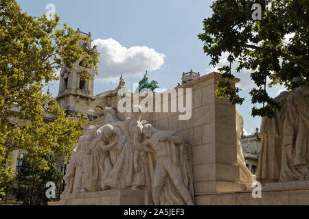 Budapest, Ungarn. 15 August, 2019. Kossuth Memorial, ein öffentliches Denkmal der ehemalige ungarische Regent-President Lajos Kossuth. Stockfoto