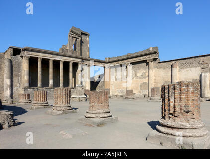 Basilika in Pompeji, Italien, ist das älteste bekannte römische Basilika im zweiten Jahrhundert gebaut Stockfoto