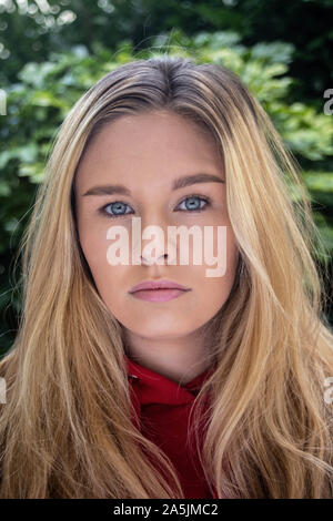 Rhi, headshot Portrait, Cheltenham, 2018 Stockfoto