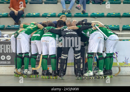 Rollen Hockey Spieler in Aktion Stockfoto