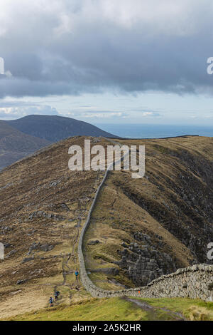 Die mourne Wall an Slievenaglogh Stockfoto