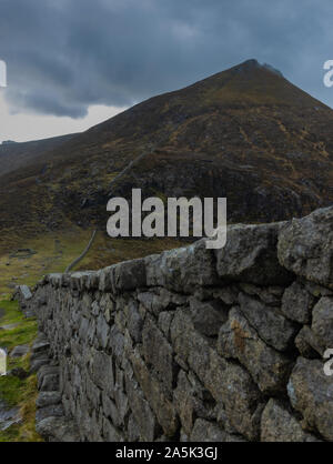 Die Berge von Mourne entlang der mourne Wall, Newcastle, County Down, Nordirland Stockfoto