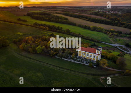 Kirche von St. Kate frühen barocken Sakralbau von 1697 - 99. Nach einem früheren Entwurf von J. B. Matheye, eine Kirche mit zwei Türmen gebaut decorat Stockfoto