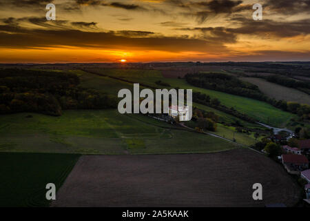 Kirche von St. Kate frühen barocken Sakralbau von 1697 - 99. Nach einem früheren Entwurf von J. B. Matheye, eine Kirche mit zwei Türmen gebaut decorat Stockfoto