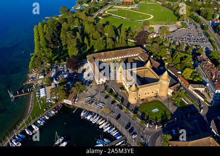 Morges Schloss und Marina am Genfer See, Morges, Waadt, Schweiz Stockfoto