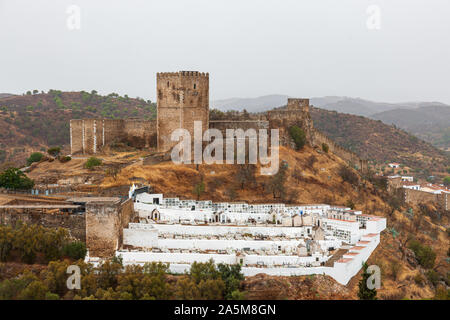 Blick auf mertola Schloss im portugiesischen Algarve Portugal Stockfoto