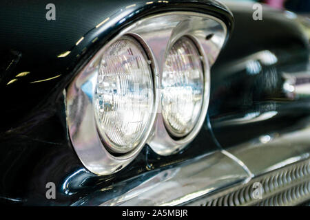 Scheinwerfer Lampe Oldtimer. Scheinwerfer Lampe vintage Classic Car. Stockfoto