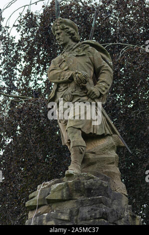 Die Black Watch Statue in Aberfeldy in den schottischen Highlands von Schottland Großbritannien. Dieses Denkmal wurde im Jahre 1887 errichtet. Stockfoto