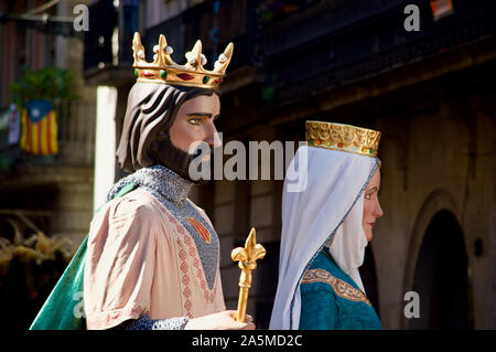 Die Riesen Parade während La Merce Festival 2019 am Placa de Sant Jaume in Barcelona, Spanien Stockfoto