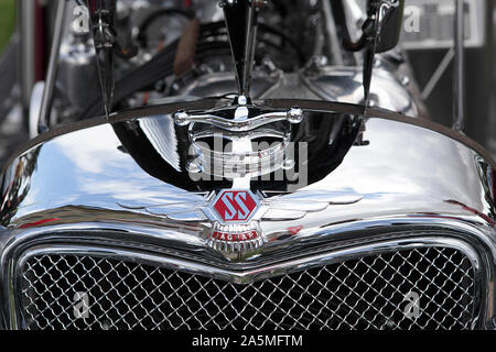 Hier ist ein Jaguar SS Kit Car (1 von 5 Bilder), an einem Oldtimer Rallye in Shropshire, England ausgestellt. Stockfoto