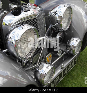 Hier ist ein Jaguar SS Kit Car (1 von 5 Bilder), an einem Oldtimer Rallye in Shropshire, England ausgestellt. Stockfoto