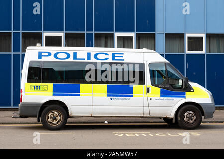 Polizei Schottland van außerhalb des Stadtzentrums Polizei Station geparkt, Glasgow, Schottland, Großbritannien Stockfoto