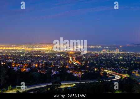 Über die San Francisco Bay Area Dawn Stockfoto