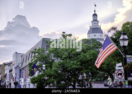 Annapolis Street View mit dem State Capitol,, Maryland Stockfoto