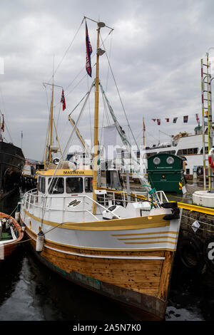 Torgdagen (Markttag) 2019, Bergen, Norwegen. An einem regnerischen Tag... Stockfoto