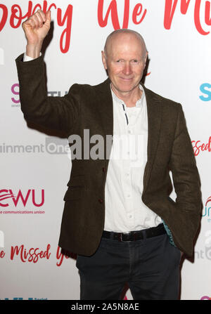 London, Großbritannien. Okt, 2019 21. Paul Laverty besucht die Leider haben wir Sie verpasst bei UK Premiere Vue West End Kino, Leicester Square in London. Credit: SOPA Images Limited/Alamy leben Nachrichten Stockfoto