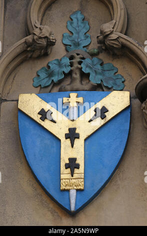 Wappen des Erzbischofs von Canterbury am Denkmal der Märtyrer in St Giles' Oxford gebaut im Speicher des 16. Jahrhunderts protestantische Bischöfe Stockfoto