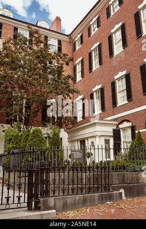 Boston, Massachusetts - Oktober 3., 2019: Außen Nichols House Museum im historischen Beacon Hill Viertel von Boston Stockfoto