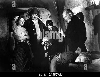 DIANA DORS als Charlotte FRANCIS L. Sullivan wie Herr Hummel MICHAEL LIEBE als Noah Claypole GIBB McLAUGHLIN, wie Herr Sowerberry der Undertaker und John Howard Davies als Oliver Twist Regisseur David Lean 1948 Roman CHARLES DICKENS Foto von Charles Trigg Cineguild/Allgemein Film Distributors (GFD) Stockfoto