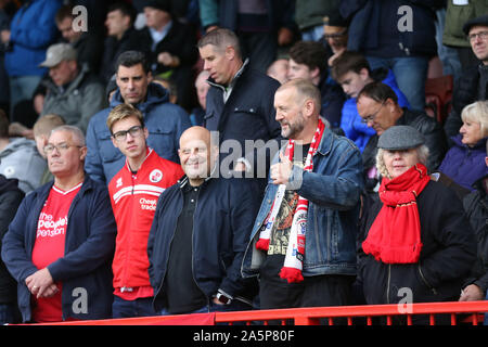 Crawley, Großbritannien. 12. Oktober 2019 Während der Sky Bet Liga Match zwischen Crawley und Colchester United an den Völkern Pension Stadion in Crawley. Quelle: Tele Images/Alamy leben Nachrichten Stockfoto