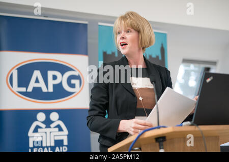 Wendy Morton MP für Aldridge-Brownhills, und Staatssekretär für Justiz, bei der 2019 Prozesskostenhilfe Praktiker Gruppe (LAPG) jährliche Co Stockfoto