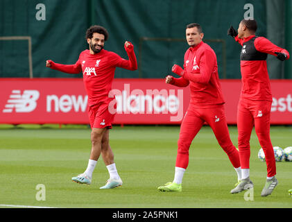 Liverpools Mohamed Salah (links), Dejan Lovren (Mitte) und Rhian Brewster während einer Trainingseinheit am Melwood Training Ground, Liverpool. Stockfoto