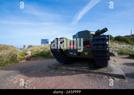 British Churchill AVRE Tank 1 Charlie an der Juno Beach, Normandie Stockfoto