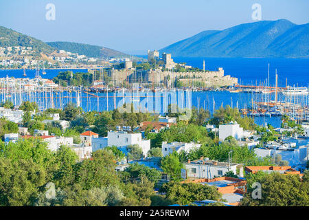 Die Bodrum Burg und Hafen von Bodrum, Mugla, Türkei Stockfoto