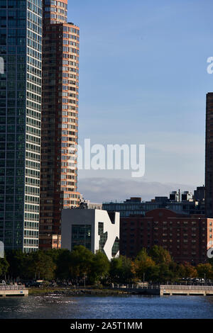 Hunters Point Community Library, von Steven Holl Architects Stockfoto