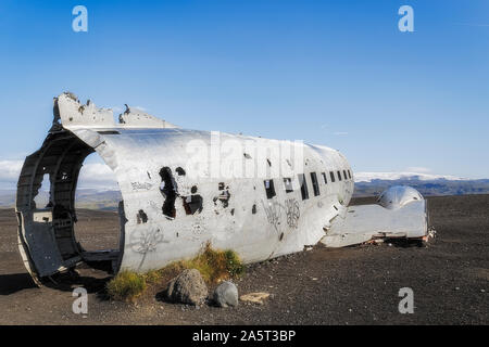 Verlassen Flugzeug Wrack auf Solheimasandur Beach, Island Stockfoto