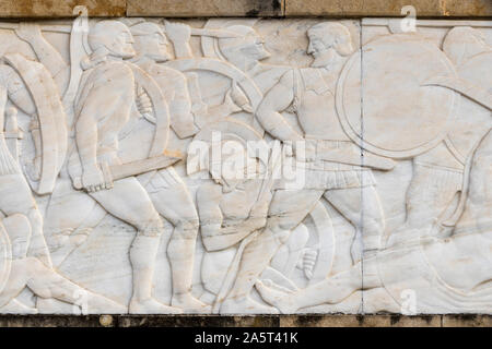 Thermopylae, Griechenland. Denkmal Denkmal für König von Sparta Leonidas, der 300 Spartaner und die 700 Mimen, die an der Schlacht von Thermopylae kämpfte Stockfoto