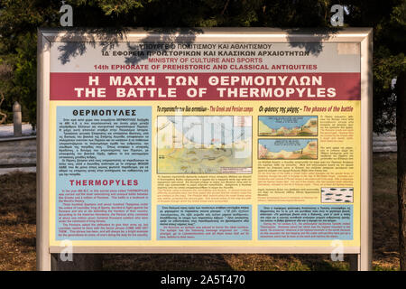 Thermopylae, Griechenland. Denkmal Denkmal für König von Sparta Leonidas, der 300 Spartaner und die 700 Mimen, die an der Schlacht von Thermopylae kämpfte Stockfoto