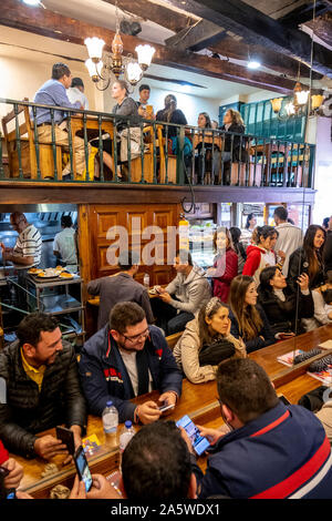 Restaurant La Puerta Falsa, Bogotá, Kolumbien Stockfoto