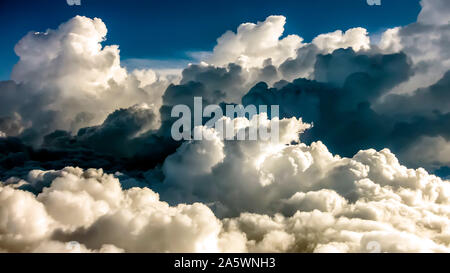 Wolken von oben Stockfoto