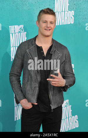 LOS ANGELES, Ca. Juni 03, 2012: Alexander Ludwig an der 2012 MTV Movie Awards in den Universal Studios in Hollywood. © 2012 Paul Smith/Featureflash Stockfoto