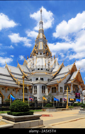 Der Tempel Wat Sothon Wararam Worawuhan in Chachoengsao, Thailand Stockfoto